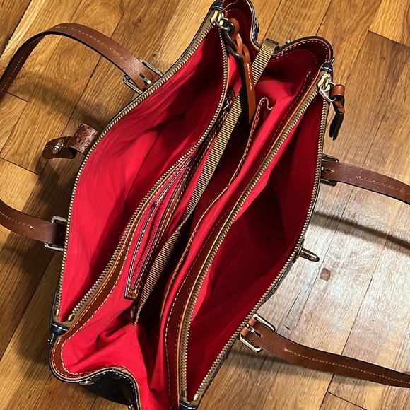 Dooney & Bourke Bag Purse Tote - Picture 5 of 14